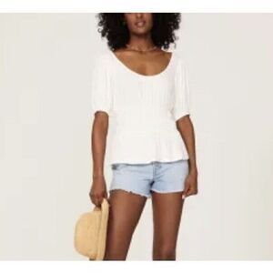 SLATE & WILLOW Ivory Smocked Peplum Top Medium M Scoop Neck